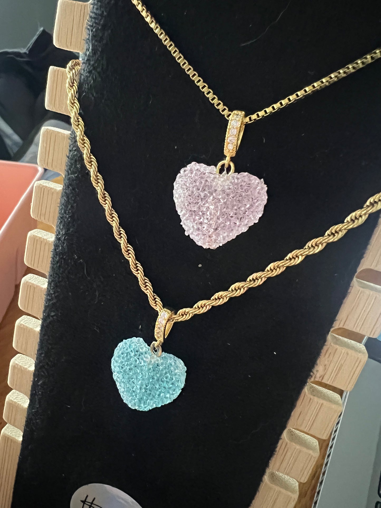 Fizzy heart pendant