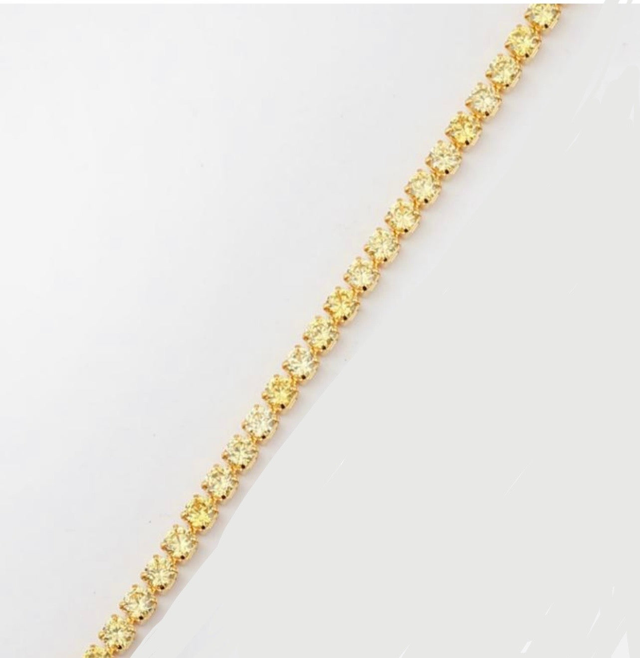 Yellow diamond chain